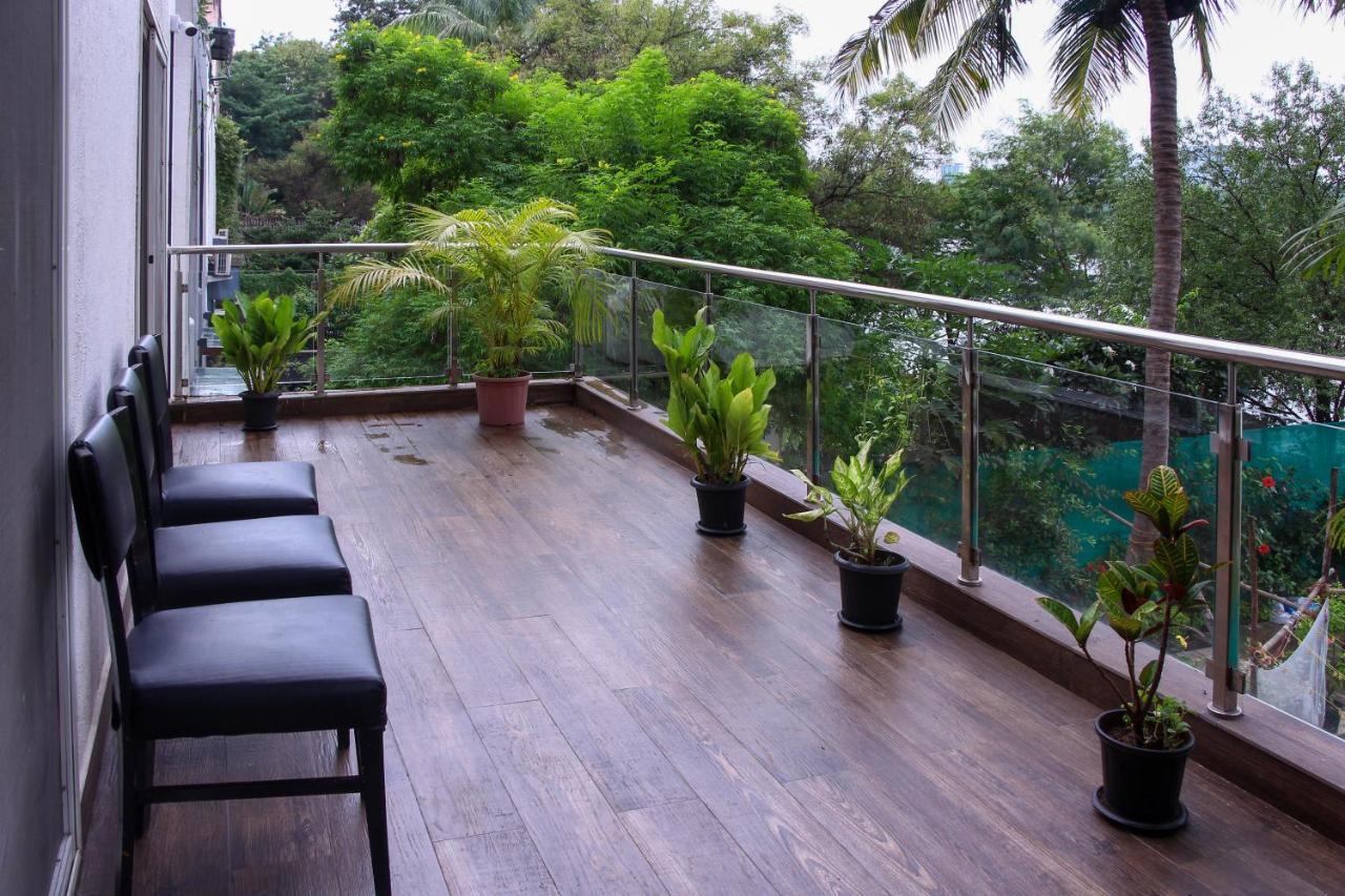 Хостел Urban Nomads Pune Riverside Colive Cowork Экстерьер фото