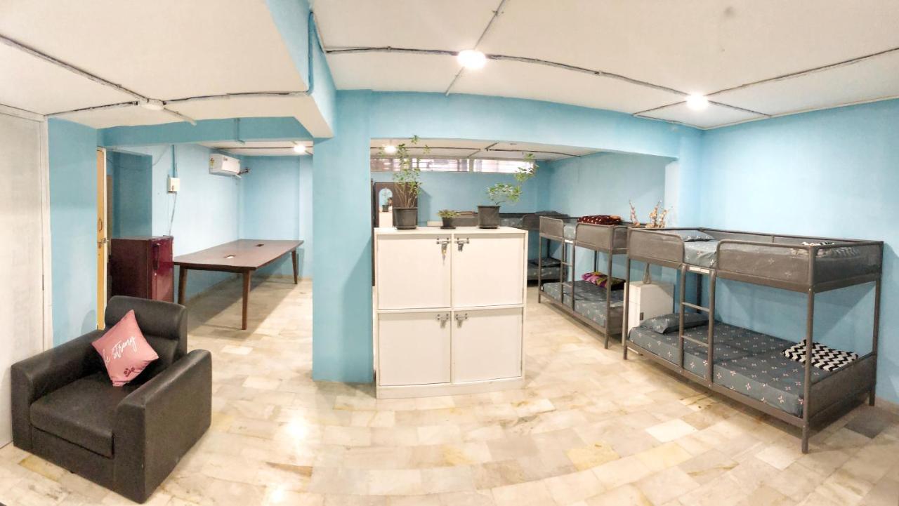 Хостел Urban Nomads Pune Riverside Colive Cowork Экстерьер фото