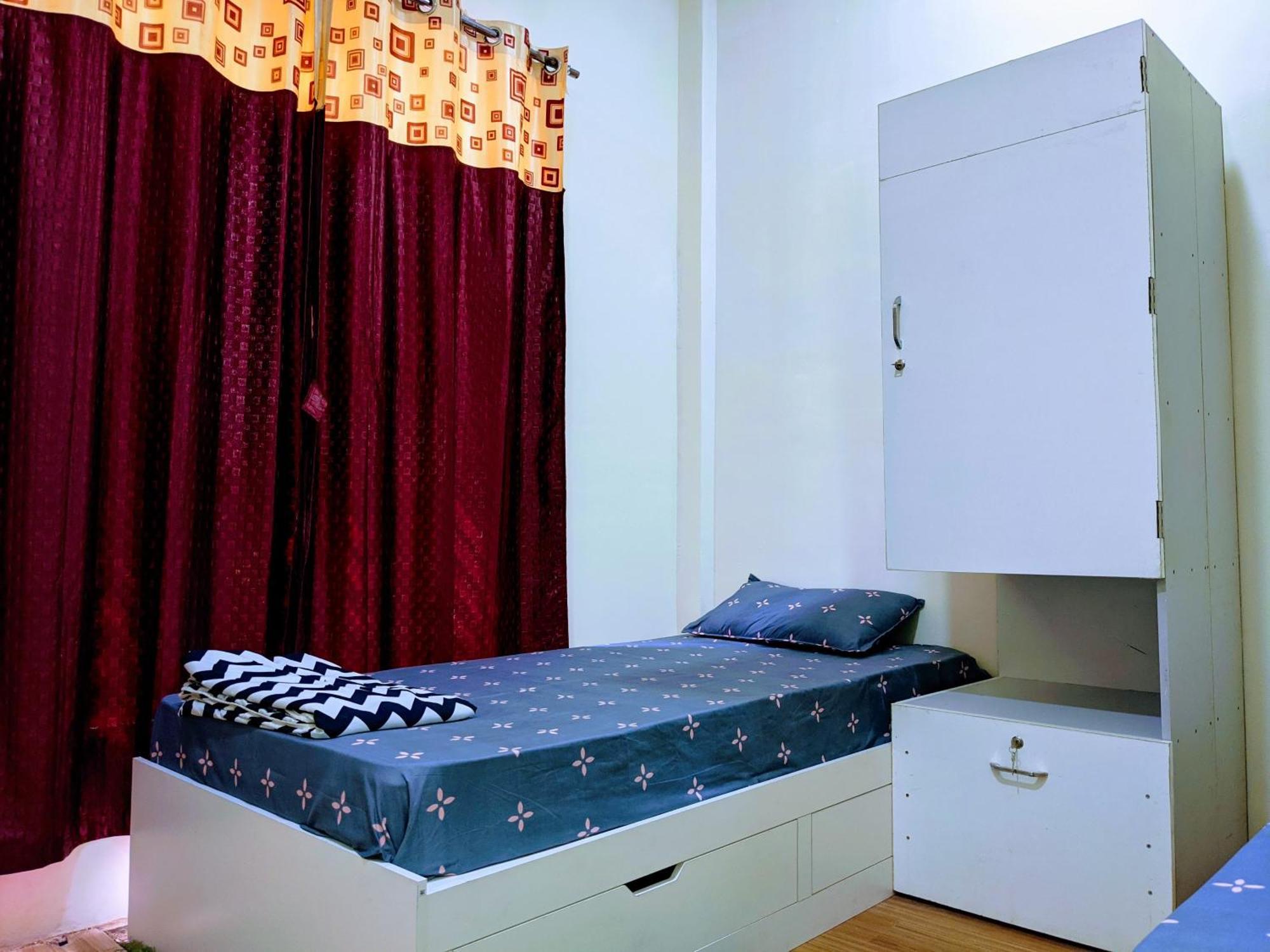 Хостел Urban Nomads Pune Riverside Colive Cowork Экстерьер фото